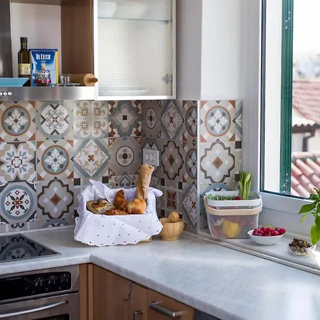 Apartment Eclectic Guest On Main Promenade Riva *